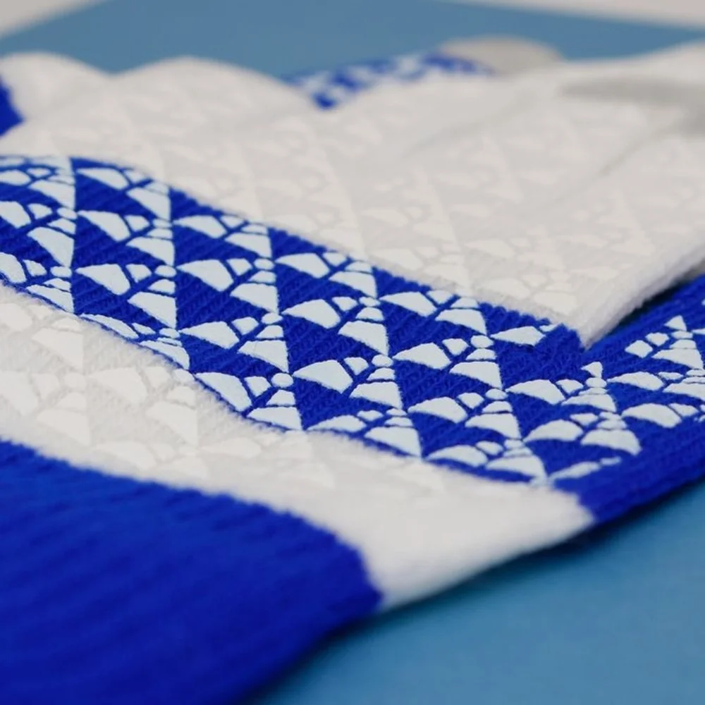 ZPB Blue White Touch and Grip Knit Winter Gloves